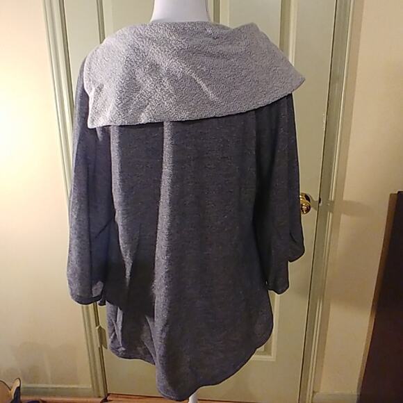 AB Studio Sweater Poncho Large Gray - Picture 4 of 6